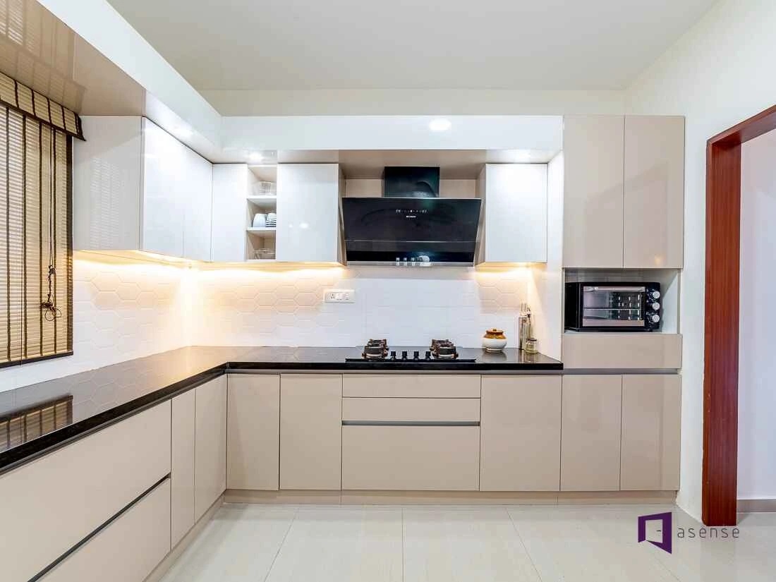 Transforming Spaces with Style: Why Cabinet Painting Is the Smart Choice for a Beautiful Home